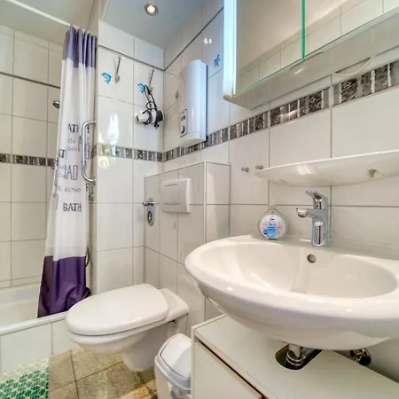 Haus Schoene Aussicht, App 2sb614 公寓 海利根港